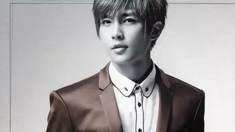 炎亞綸進娛樂圈吃瓜群眾,從明星到吃瓜群眾關注的焦點